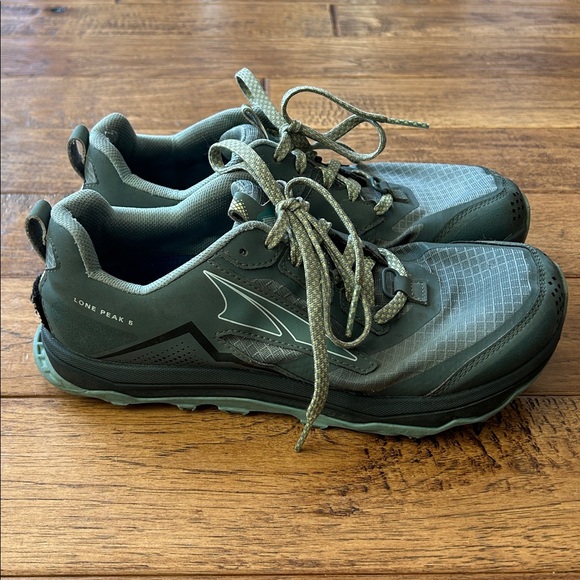 Altra Shoes - Altra Lone Peak 5 Trail Running Shoes Foot Shape Zero Drop Green Womens Size 8